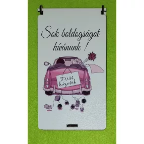    Nyomtatott ,fa alapú HDF(nem tömörfa)     Esküvői pénzátadó doboz autós    Sok boldogságot kÍvánunkl  felirattal	1szett	10x18cm magasság 1,5cm  