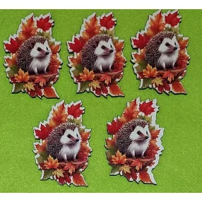 Nyomtatott Fa süni levelek között 	5db/csomag	4,5x6,5 cm 