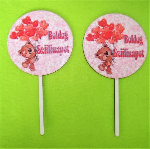 Nyomtatott ,fa alapú HDF(nem tömörfa)     beszúrós dísz Macis lufival  Boldog születésnapot	2db/csomag	 8,5x16 cm
