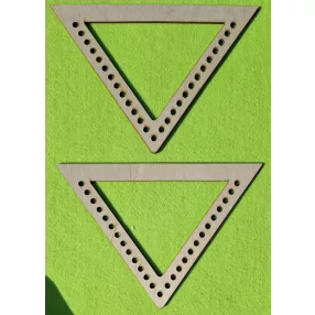   17x24 cm Natúr,nyír rétegelt lemez  táskafül  háromszög  6mm lyukkal 	1pár	   vastagság 3mm